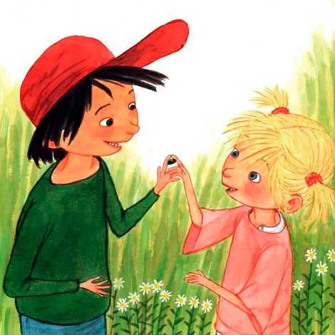 Ребята играют с жуком