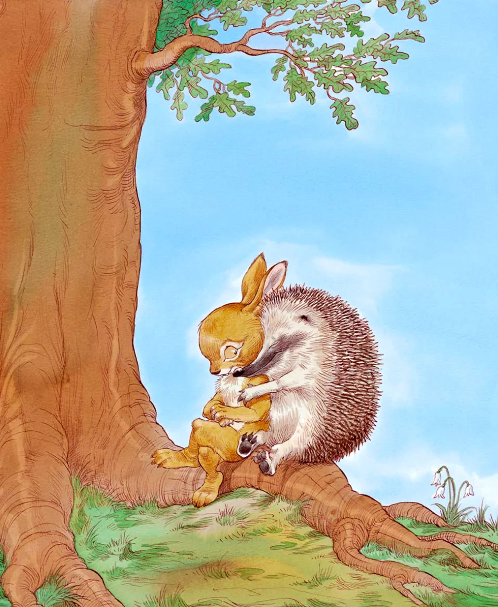 Кролик и Ежик сидят у дерева и обнимаются