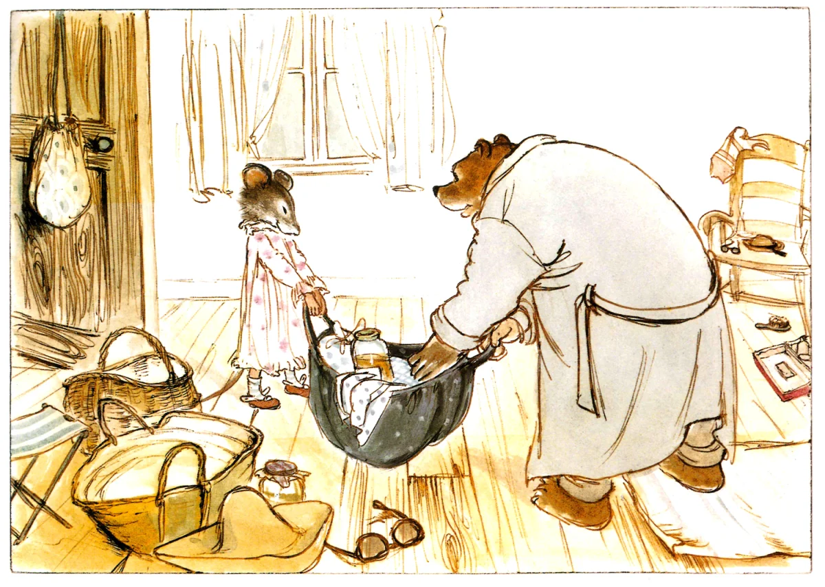 Мишка и мышка несут тяжелую сумку