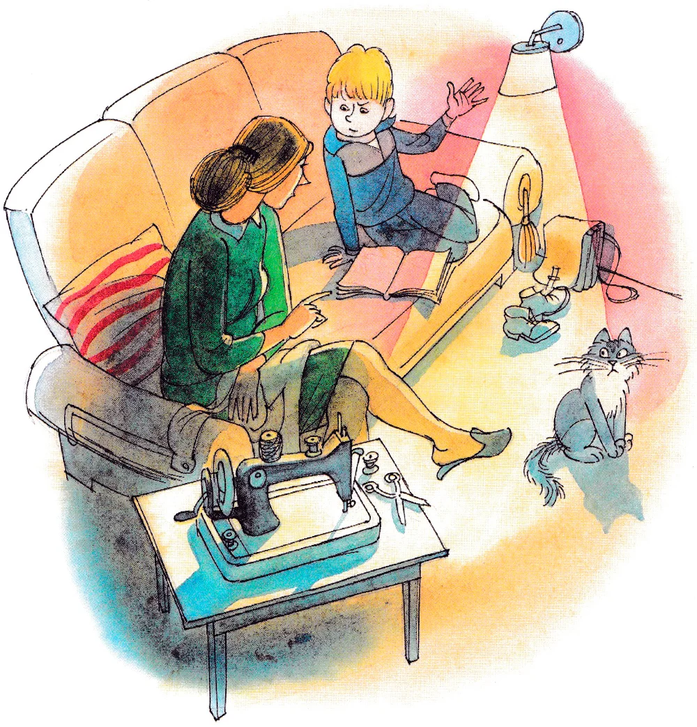 Мальчик разговаривает с мамой